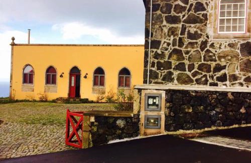 Angra do Heroismo Casa | Serreta Island Home
