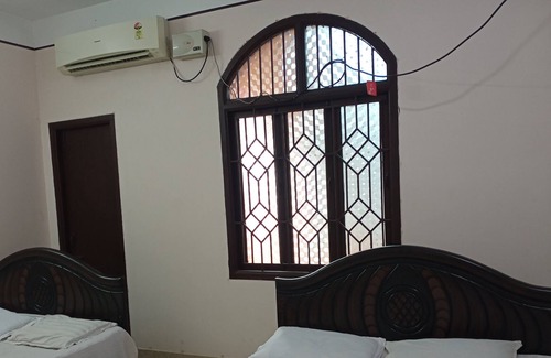 Annamalai Nagar Casa | Furnished House for Group of Family and Couples can Enjoy the Stay
