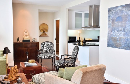 Yan Nawa Apartamento | Serviced 1 Bed SKY VILLAS CON VISTA, Piscina, Gimnasio, BTS