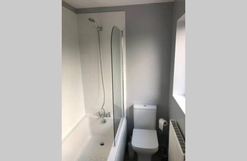 Worcester Apartamento | Serviced Accommodation 2 bed Town House