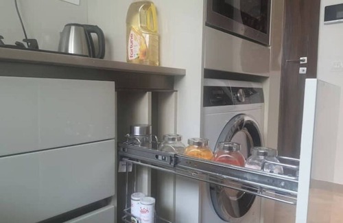 Hiranandani Gardens Apartamento | Serviced Apt@hiranandani gardens