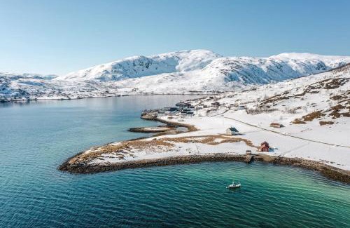 Tromso Casa | Serviced Farmhouse - Kvaløyvågen Gård
