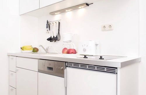 Langen Apartamento | Apartamento con servicio incl. WLAN gratis, estacionamiento gratuito y limpieza quincenal