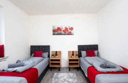 Hochlarmark Apartamento | Serviceroom24 - Apartment 5 in Recklinghausen WLAN - Smart-TV - 24-7 Check-in und Küche