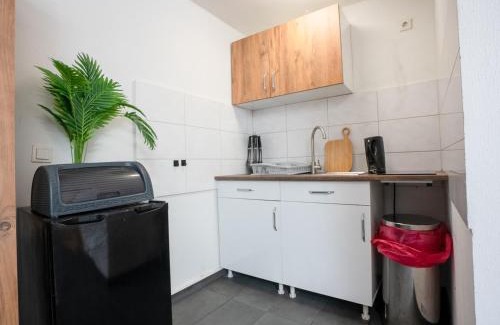 Konig Ludwig Apartamento | Serviceroom24 - Space in Recklinghausen WLAN - Smart-TV - 24-7 Check-in und Küche
