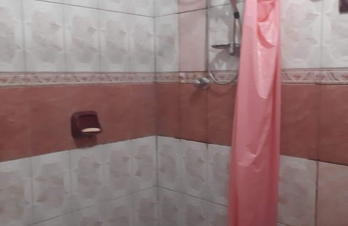 Trujillo Casa | Servicio especial (cocina, lavadora y duchas con agua caliente)