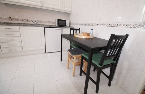 Falca Apartamento | Sete Rios, Near Zoo Lisboa/ free Wifi