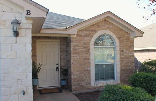 Killeen Apartamento | Setting the right vibes.
