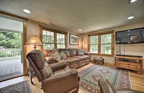 Bryson City Casa | Settlers Mountain Retreat On-Site Hikes and Views!