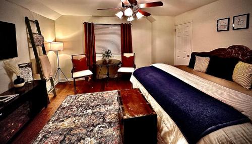 Historic Old Town Cama Y Desayuno | Settlers Suites