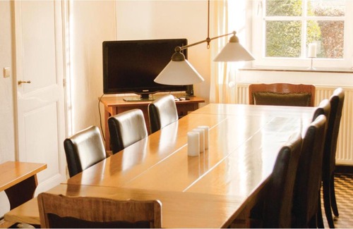 Remersdaal Casa | Seven-Bedroom Holiday Home In Remersdaal