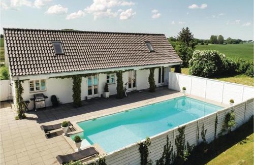Ryslinge Casa | Seven-Bedroom Holiday Home In Orbak