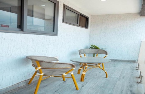 Accra Hotel | Seven Brothers Apartments