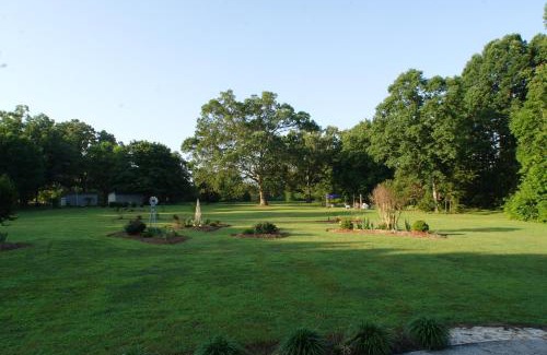 High Point Cama Y Desayuno | Seven Oaks Bed & Breakfast