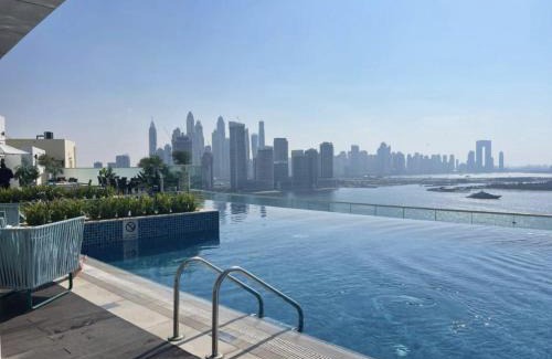 Palm Jumeirah Apartamento | Seven Palm Hotel with West beach access