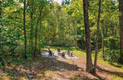 Nelsonville Cabina | Seven Pines Cabin - Secluded in Hocking Hills