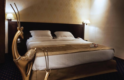 Amman Hotel | Seven Roses Hotel