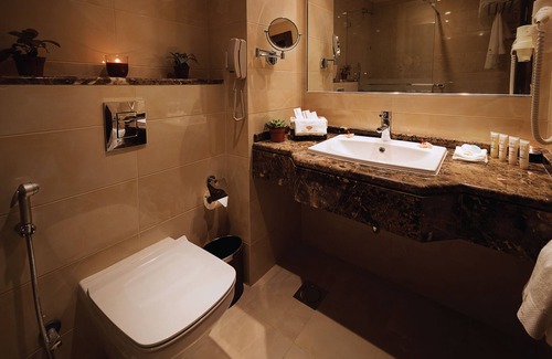 Amman Hotel | Seven Roses Hotel