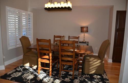 Seven Springs Apartamento | Seven Springs Woodridge 3 Bedroom Premium Condo, Private deck with wooded view condo