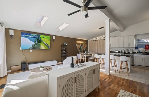 SeaTac Casa | Seven Star Home Away From Home