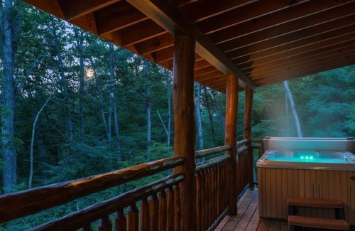 Sevierville Chalet De Esquí | ‼️Sevierville Cabin | Mtn Views, BBQ & Hot Tub