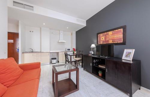 Parque Alcosa Apartamento | SevillaHome-Apartamento complejo piscina parking