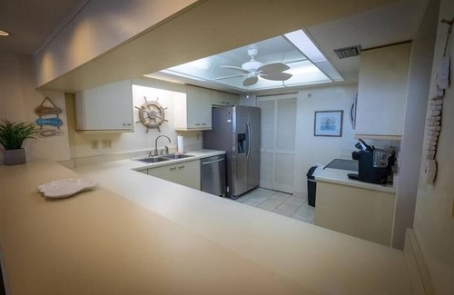 Ocean View Halifax Estates Apartamento | Seychelles 1405 - Daytona Beach Oceanfront Vacations, Inc