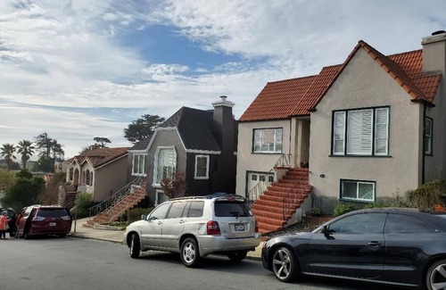 Mount Davidson Manor Apartamento | Convenientemente ubicado cerca de SF State y Muni line