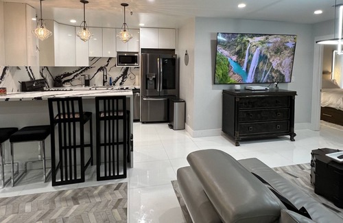 Inner Richmond Casa | SF Homesincity 4bd Newly Remodeled Nest, Walking Score 100%