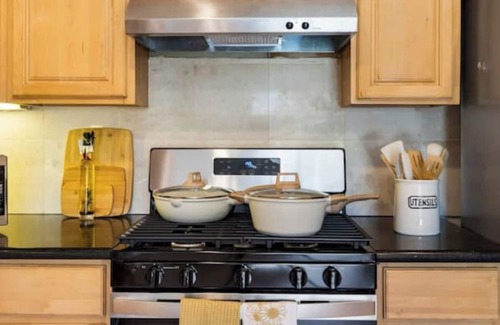Pleasant Hill Casa | SF, Napa, Berkeley - Beautiful 3B2B Home