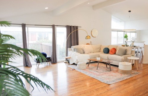 South San Francisco Casa | SF 🌉 SPACIOUS HOME 🏡 WITH MODERN DESIGNS