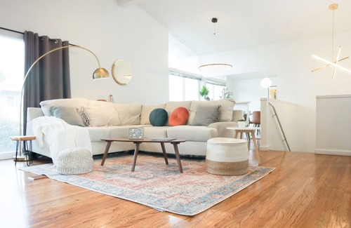 South San Francisco Casa | SF 🌉 SPACIOUS HOME 🏡 WITH MODERN DESIGNS