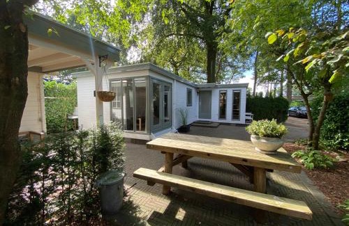 Voorthuizen Chalet De Esquí | Sfeervol Boschalet 5 persoons met Sauna