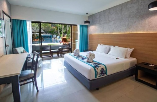 Kata Complejo | Habitación doble de lujo cómoda cerca de la playa (D7)