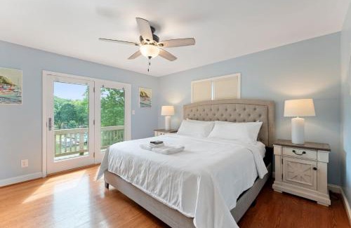 Denver Casa | Shades of Summer by AvantStay Gazebo Dock View