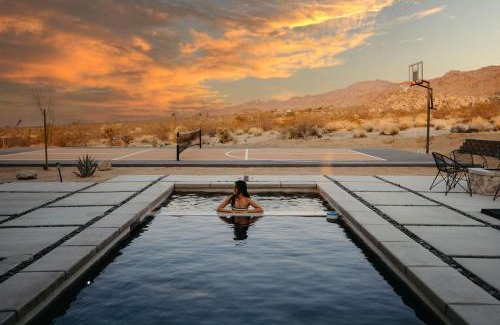 Panorama Heights Casa | Shadow By The Cohost Company