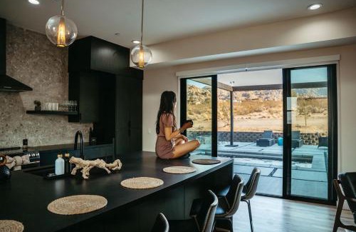 Panorama Heights Casa | Shadow By The Cohost Company