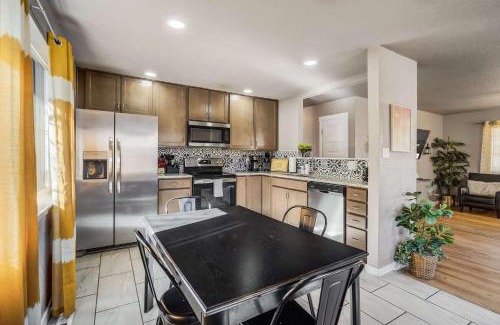Colorado Springs Casa | Shady Grove Family Home w Foosball Walk to OCC