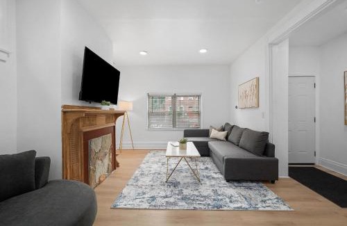 Shadyside Apartamento | Shadyside, Central !1 Spacious & Modern 1 Bedroom with Parking