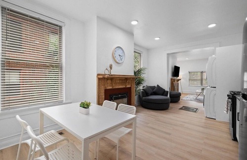 Shadyside Apartamento | Shadyside/Central @1 Spacious and Modern 1Bdr with Free Parking