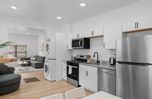 Shadyside Apartamento | Shadyside/Central @1 Spacious and Modern 1Bdr with Free Parking
