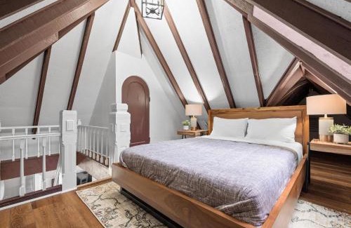 Shadyside Apartamento | Shadyside, Pittsburgh, Modern and Unique 1 Bedroom Unit6 with Free Parking