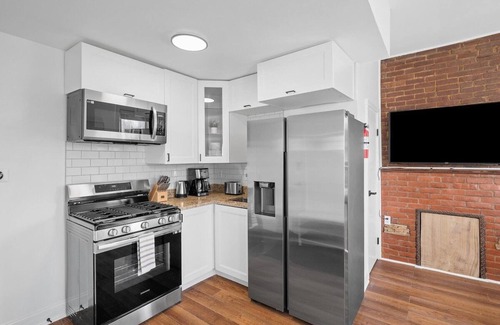 Shadyside Apartamento | Shadyside/Pittsburgh, Modern & Bright 1 Bedroom with Free Parking