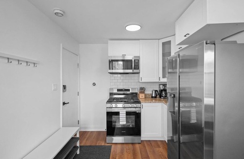 Shadyside Apartamento | Shadyside/Pittsburgh, Modern & Bright 1 Bedroom with Free Parking