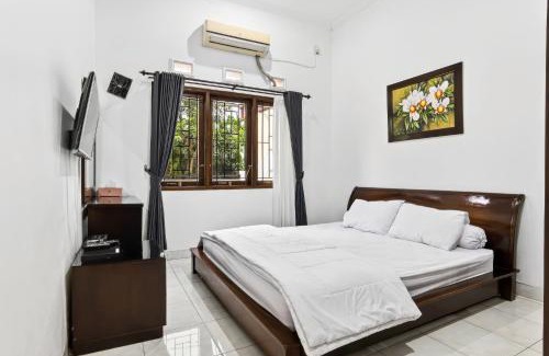 Mlati Casa | Shafira House - Modern House 3BR near Yogyakarta culinary spots