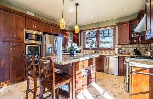 Craigleith Chalet De Esquí | Shale Beach House -- 5 minutes drive to Blue Mountain Village!