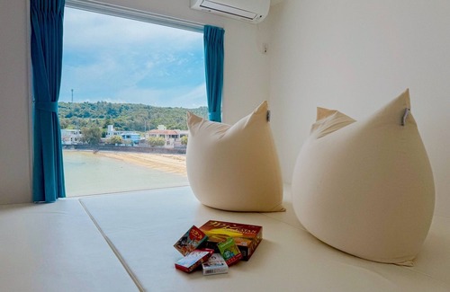 Onna Casa | Shallows