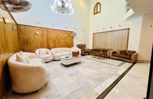 F-6 Sector Casa | Shalman guest house
