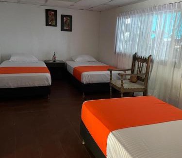 Neira Casa | Shalom