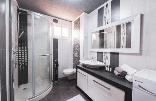 Arad Apartamento | SHALVA SUITES
